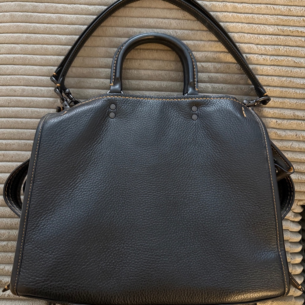 Coach Black Leather Shoulder Bag
